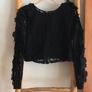Long sleeve lace crop top